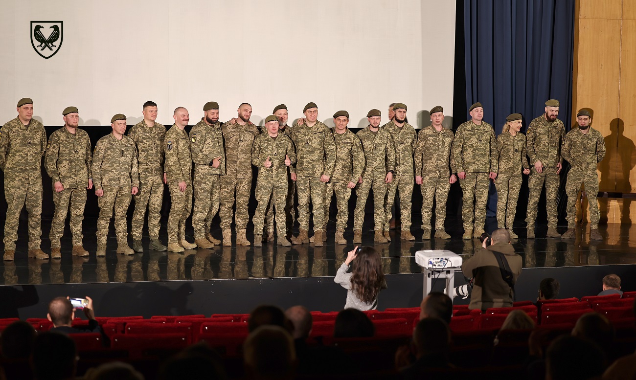Першими заходили на Курщину. В Києві показали фільм про легендарний 225 штурмовий полк